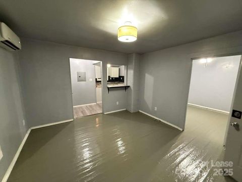 Photo of 517 Sylvia Street, Statesville, NC 28677 (MLS # 4328090)