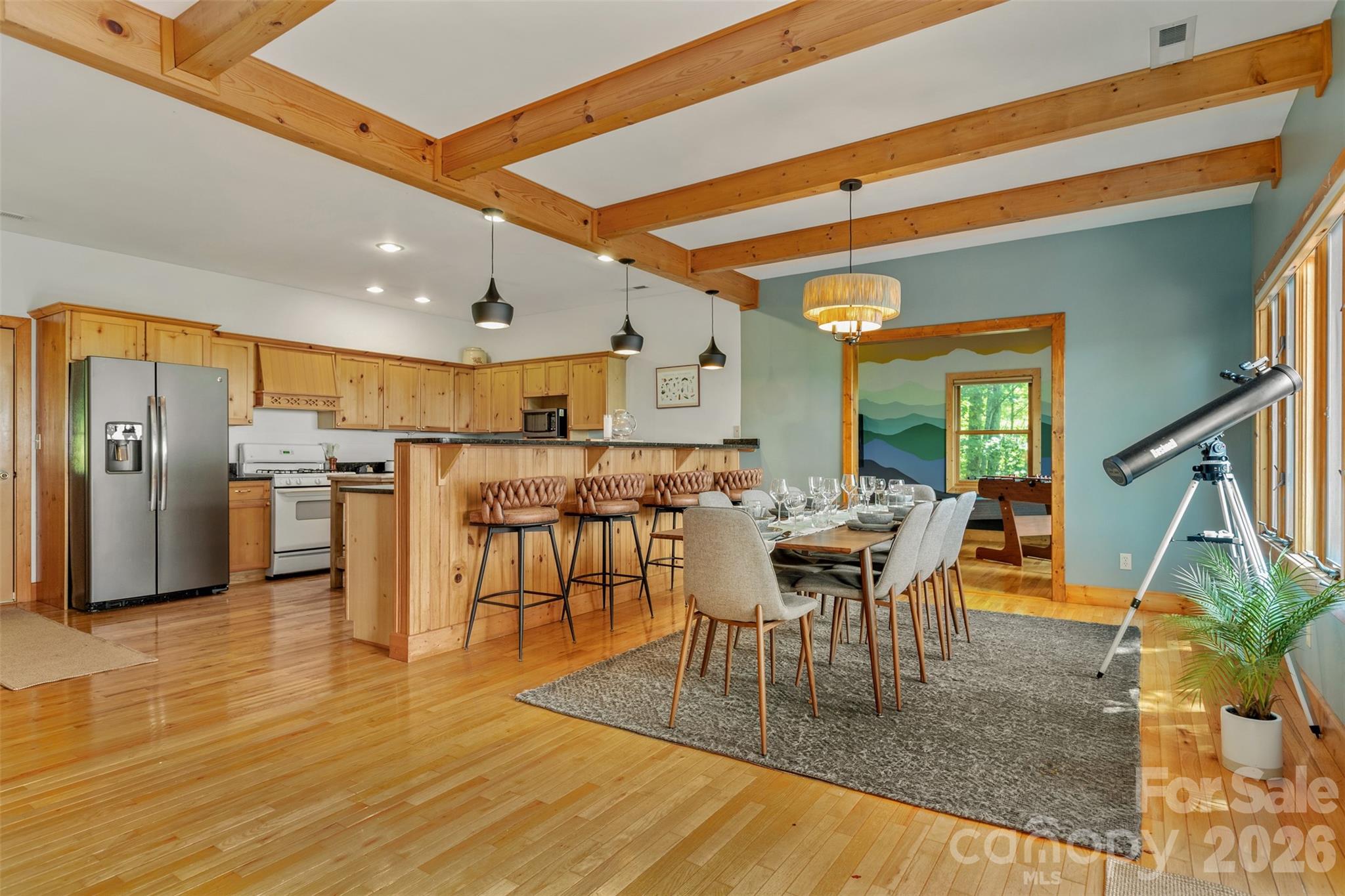 3182 El Miner Drive