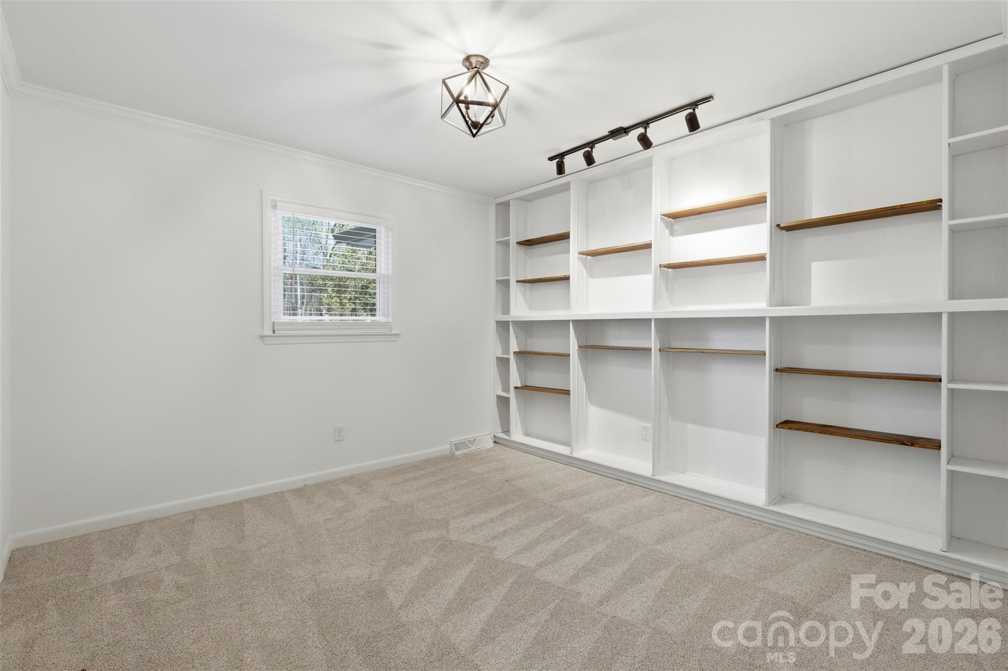 Worwood Acres - Residential