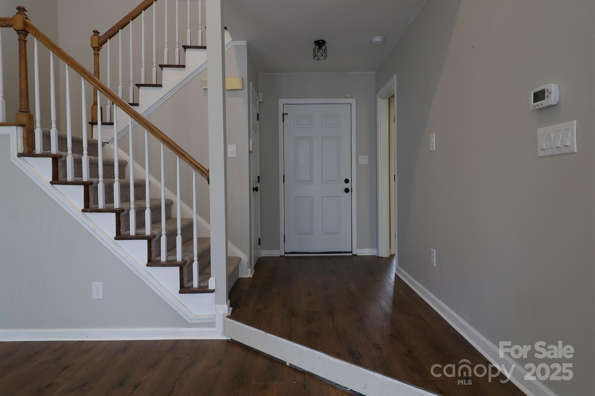 9449 Kings Falls Drive