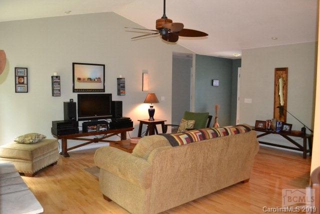 River Glen - Residential