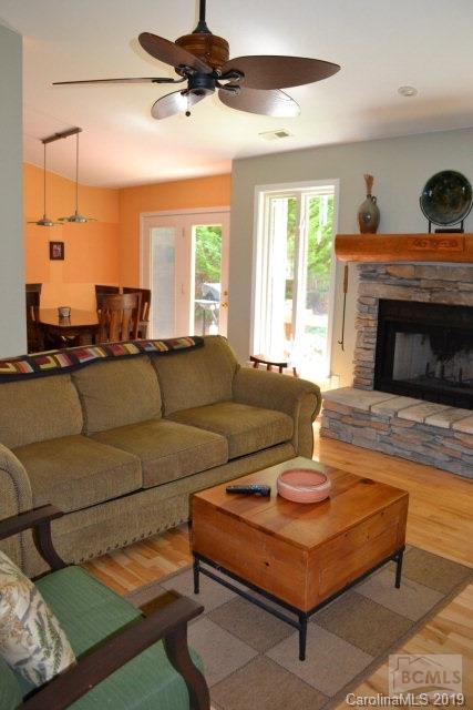 River Glen - Residential