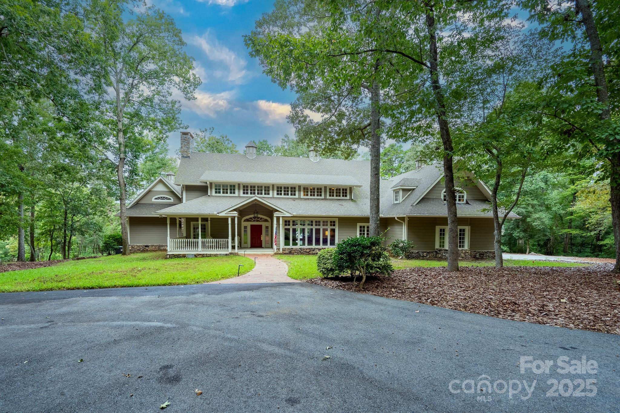 139 Deerfield Lane