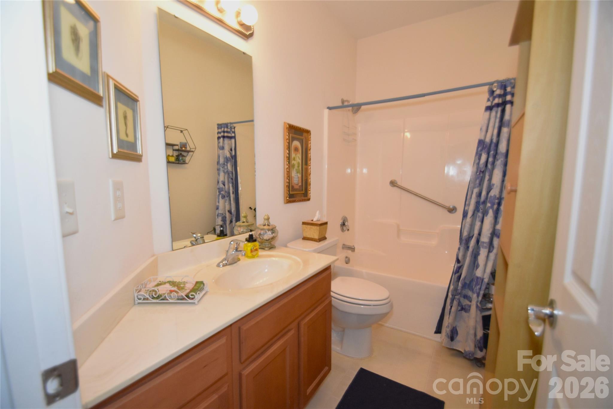 Village of Woodridge - Residential