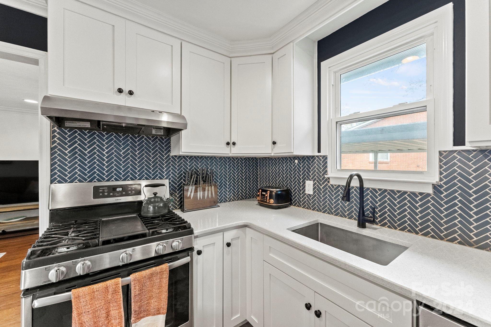 Merry Oaks - Residential