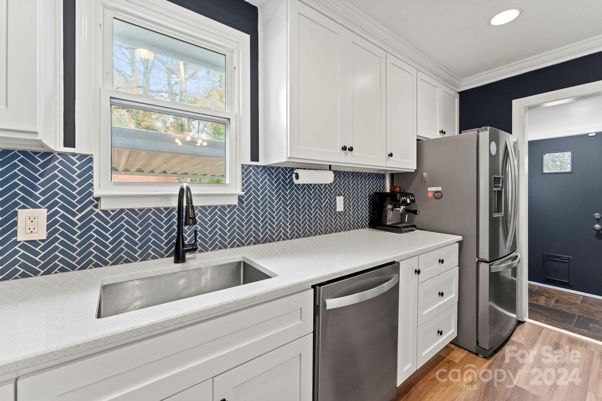 Merry Oaks - Residential