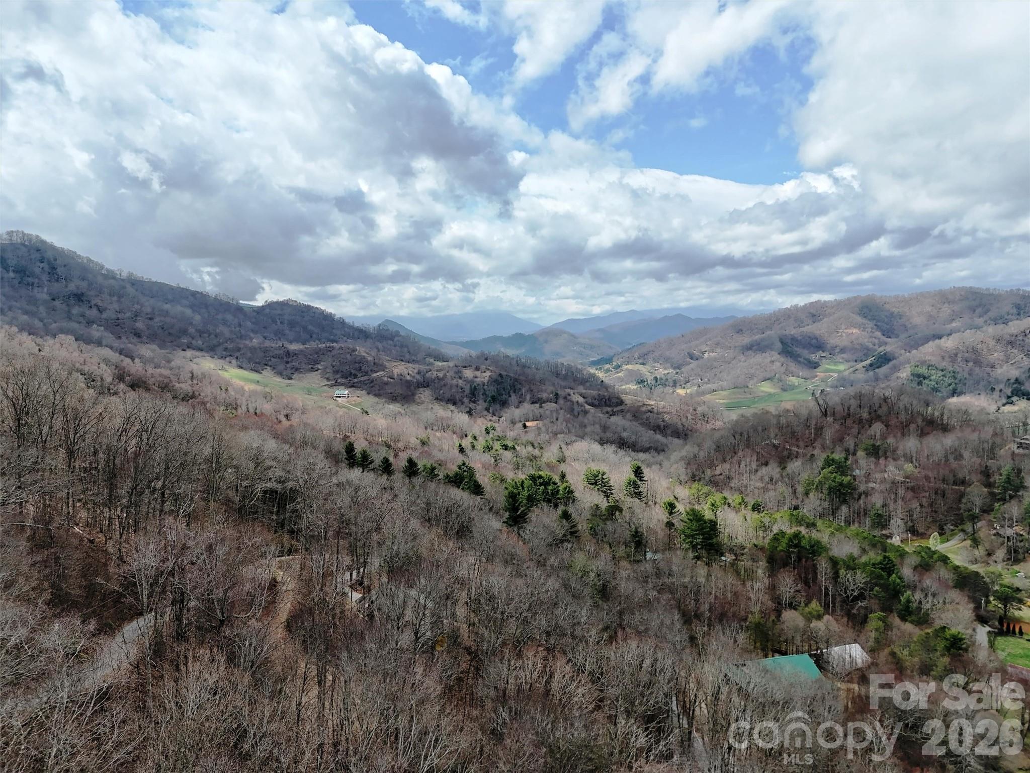 Hidden Valley - Land