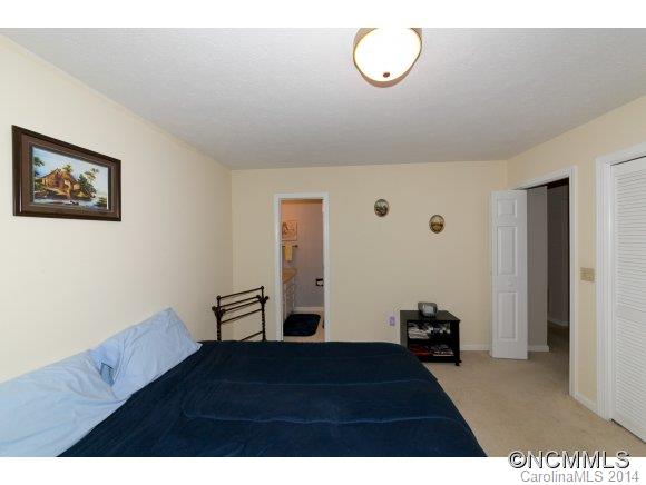 Haywood Manor - Residential