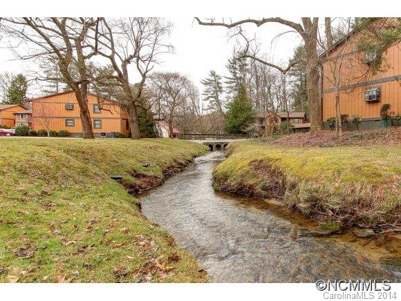 Haywood Manor - Residential