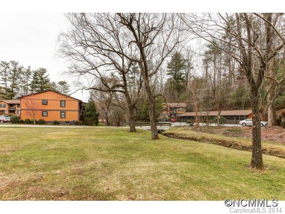 Haywood Manor - Residential