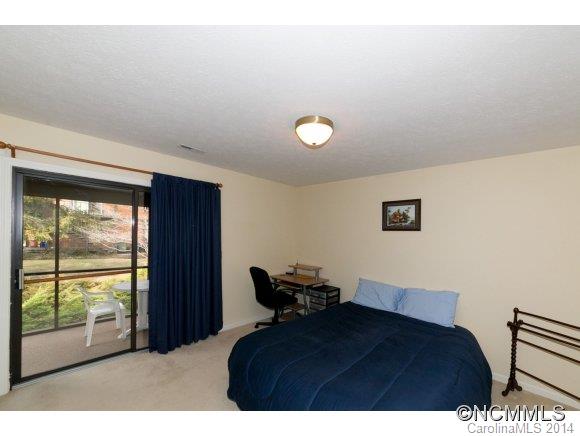 Haywood Manor - Residential