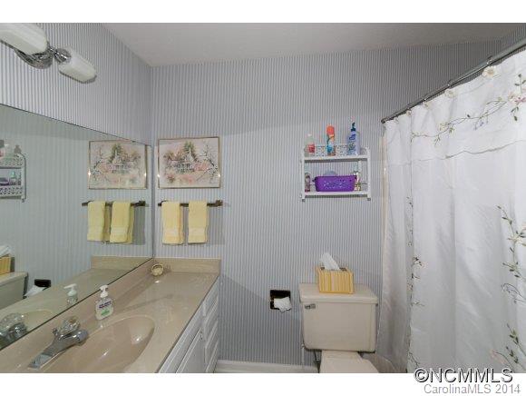 Haywood Manor - Residential