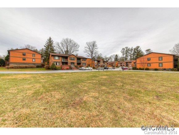 Haywood Manor - Residential