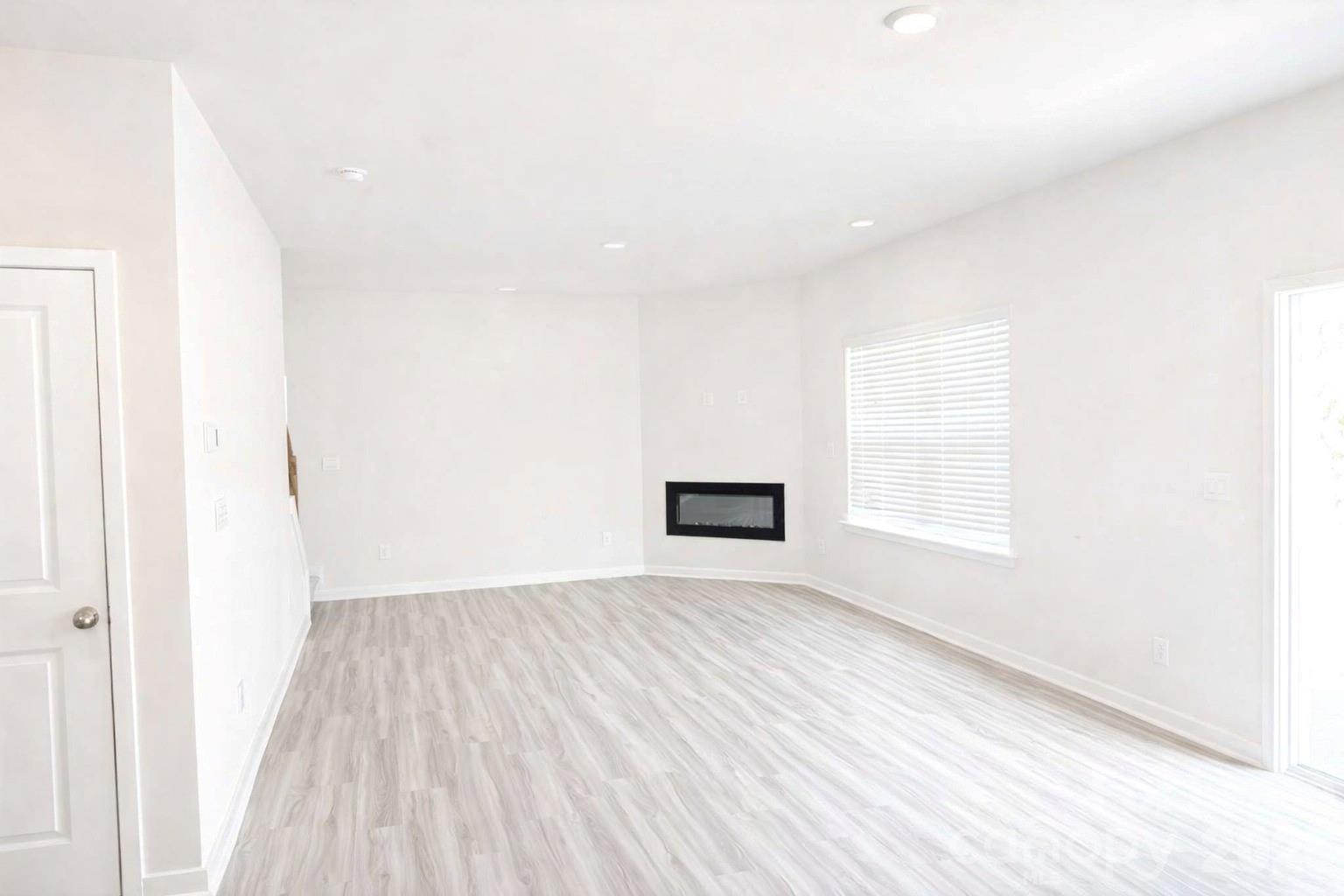116 Windstone Common Lane