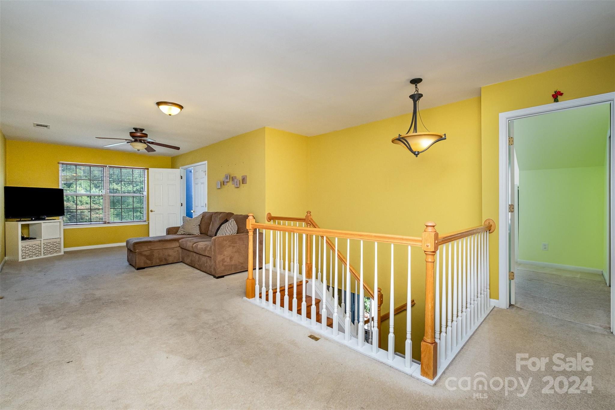 Old Stone Crossing - Residential