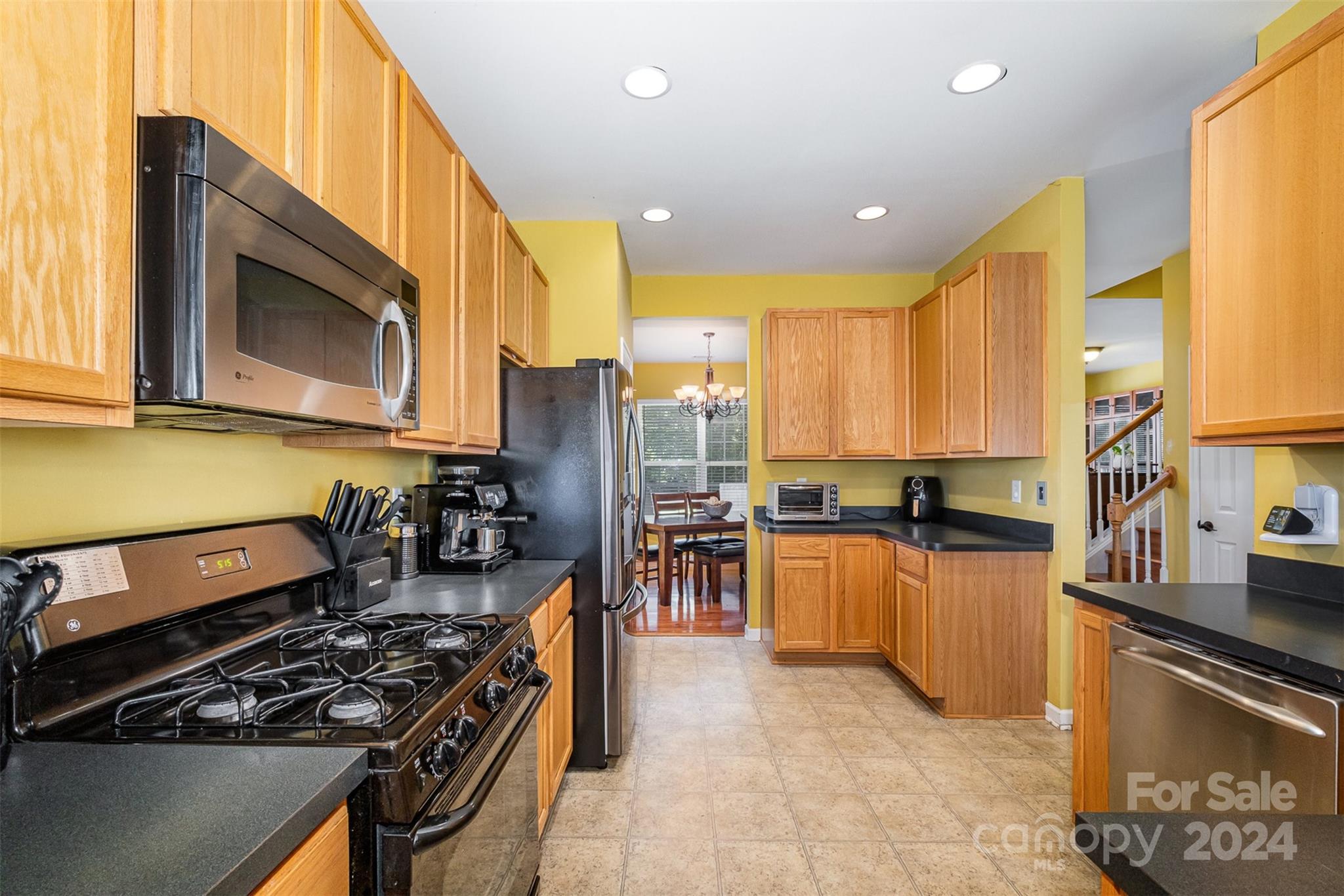 Old Stone Crossing - Residential