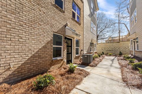 3709 Lou Ann Avenue Charlotte NC 28208