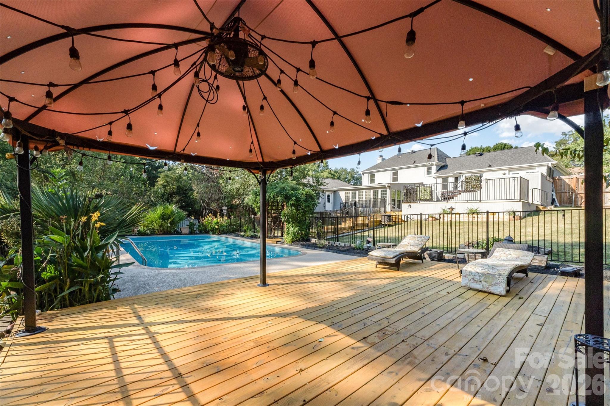 Montibello Crossing - Residential