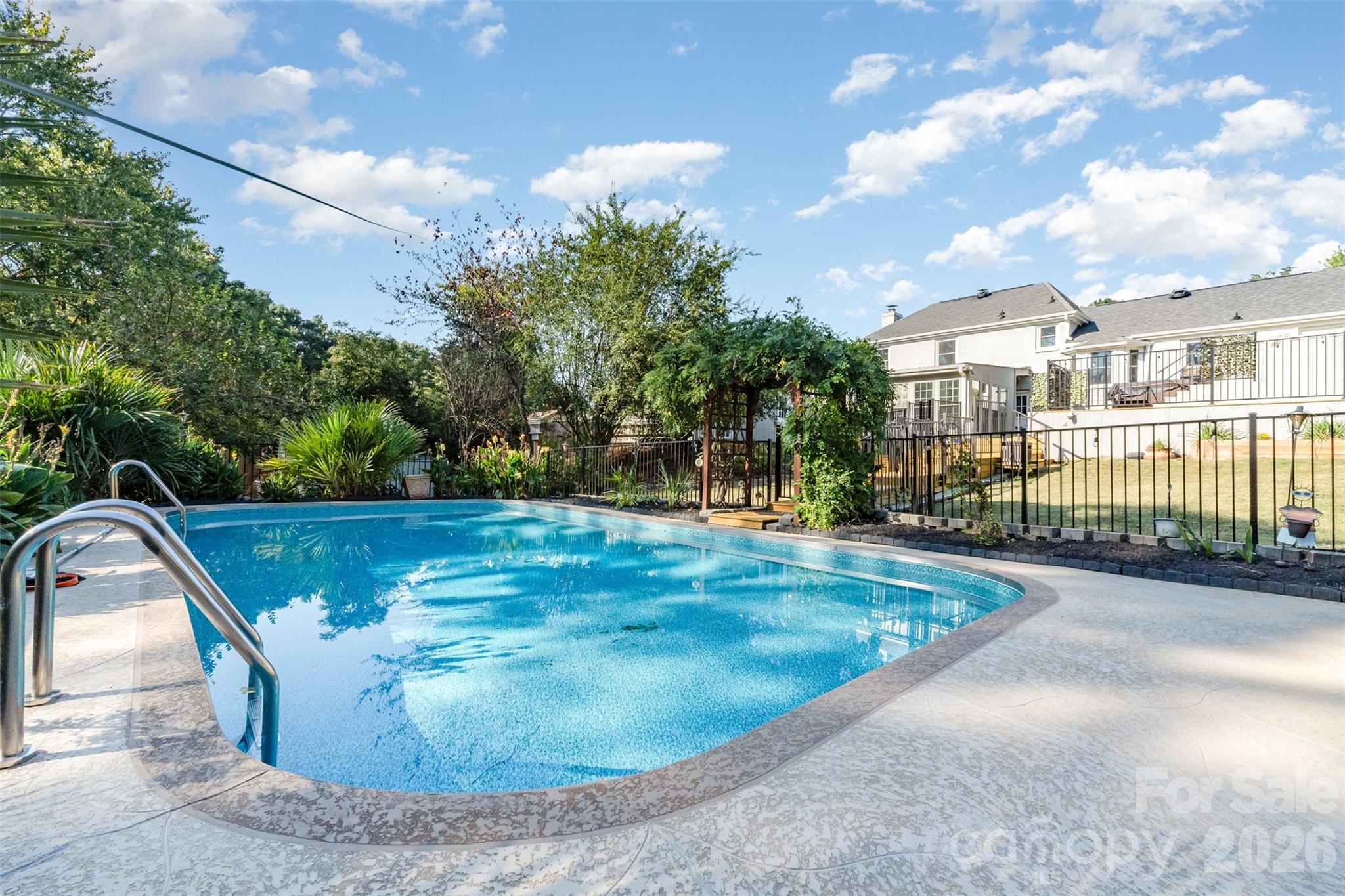 Montibello Crossing - Residential