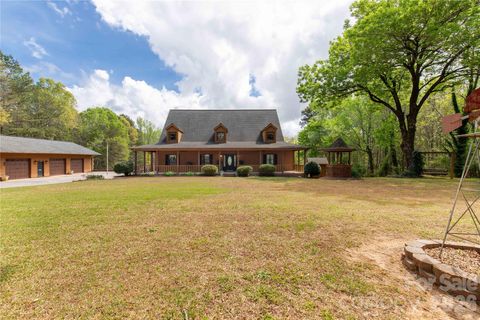 Photo of 529 Langley Road, Lancaster, SC 29720 (MLS # 4364115)