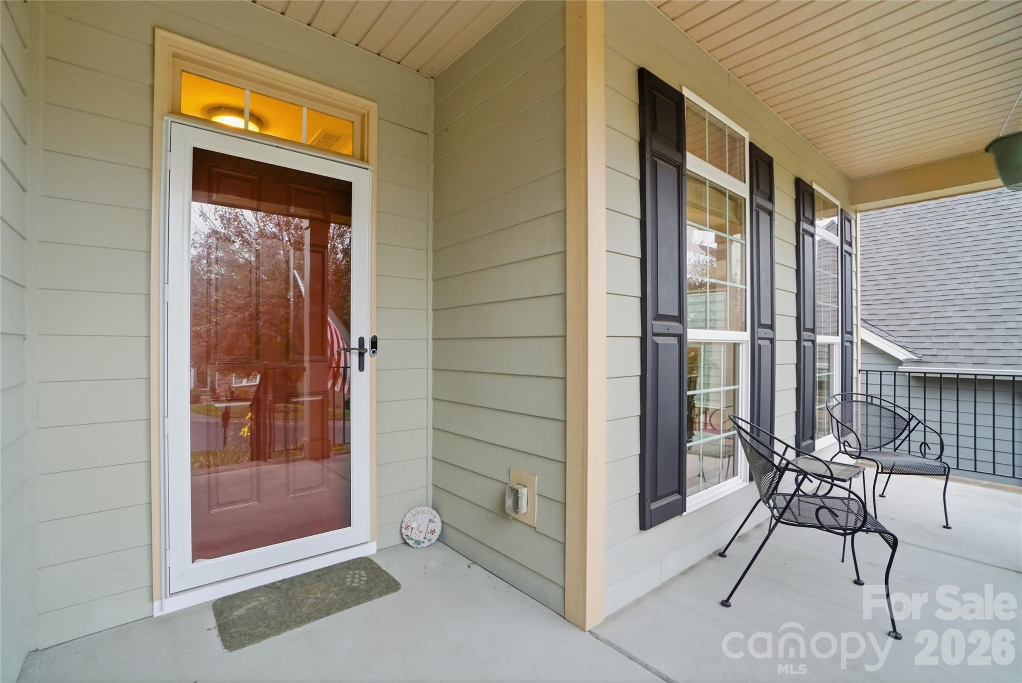 1376 Winged Foot Drive