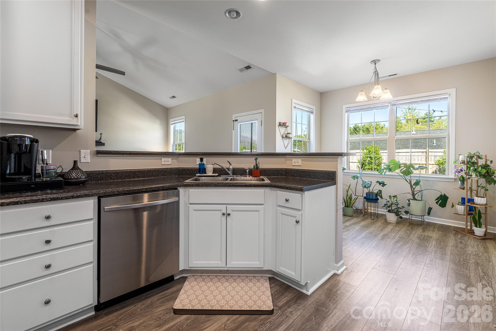 Maple Trace - Residential