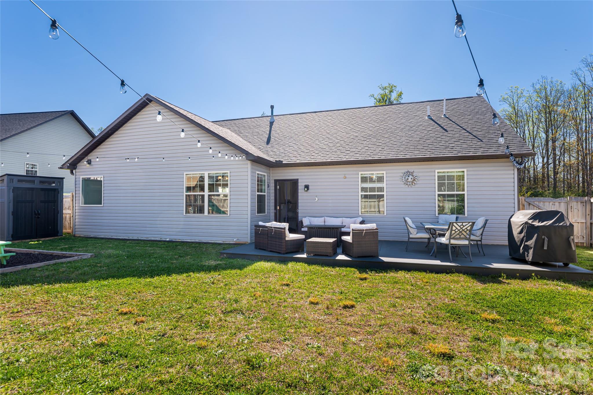 Maple Trace - Residential