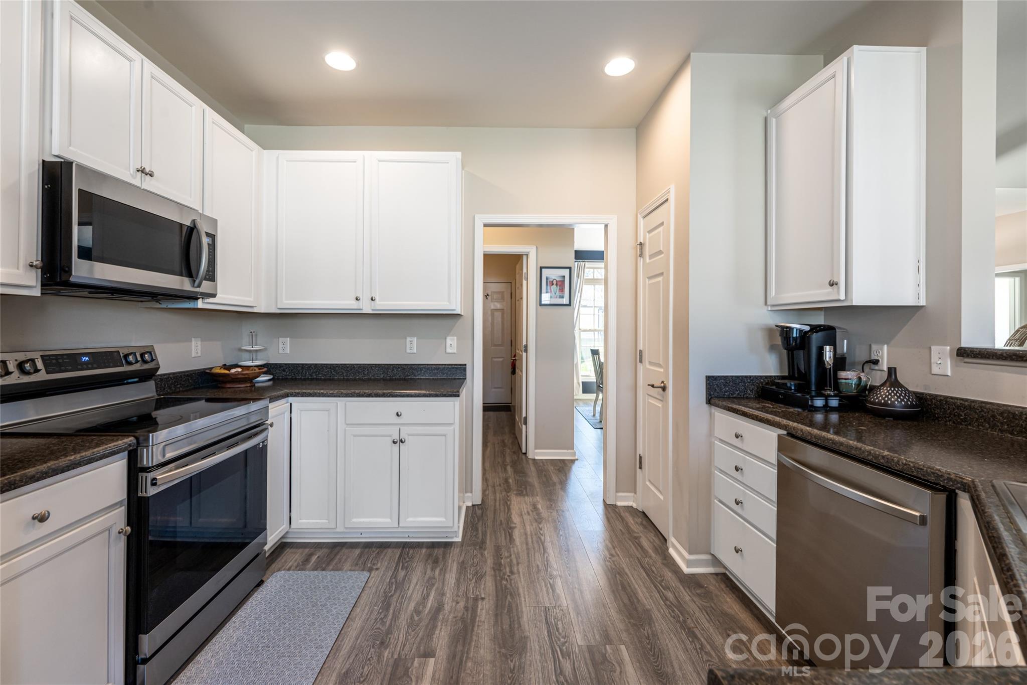 Maple Trace - Residential