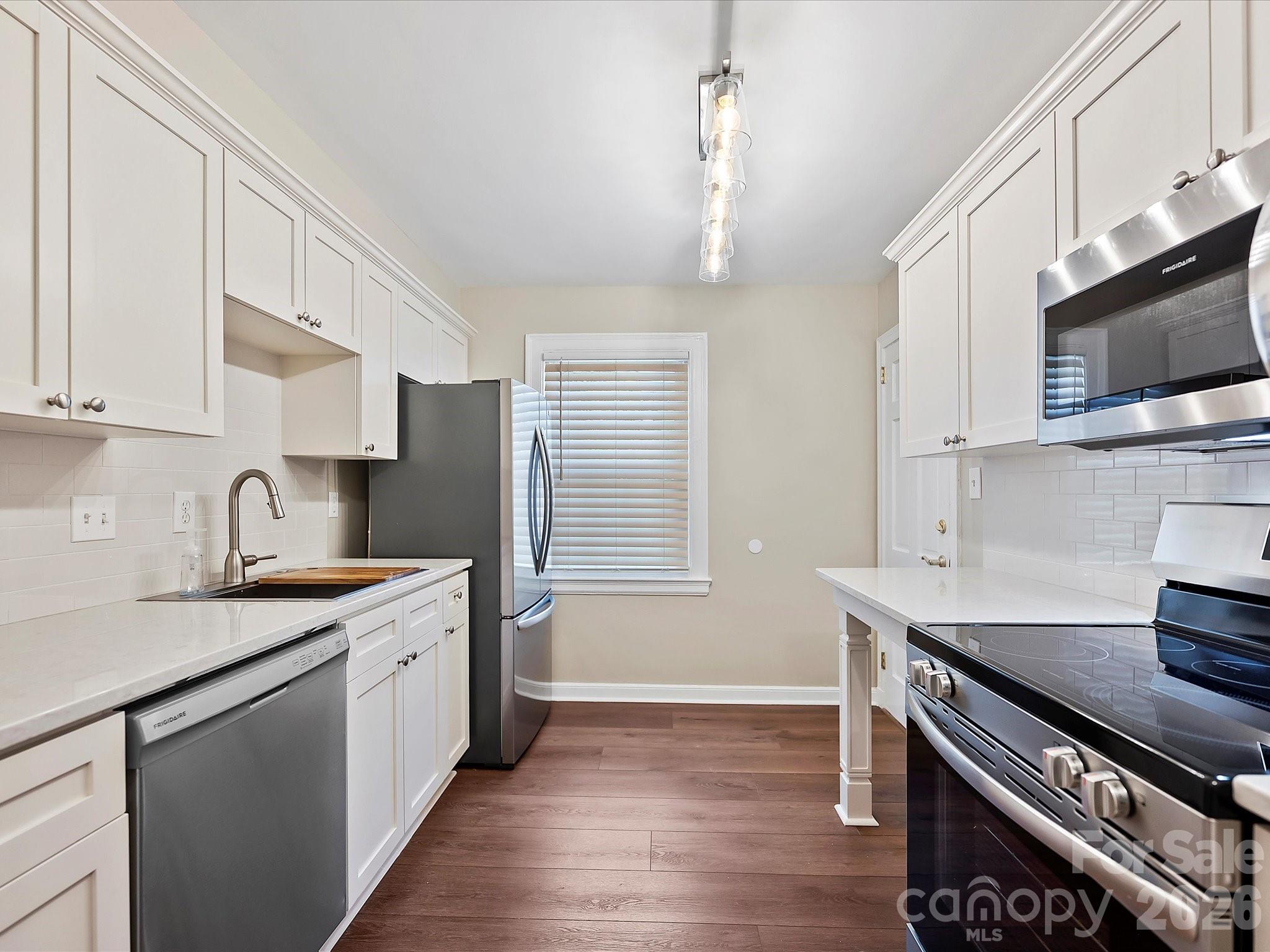 107 S Laurel Avenue 101A