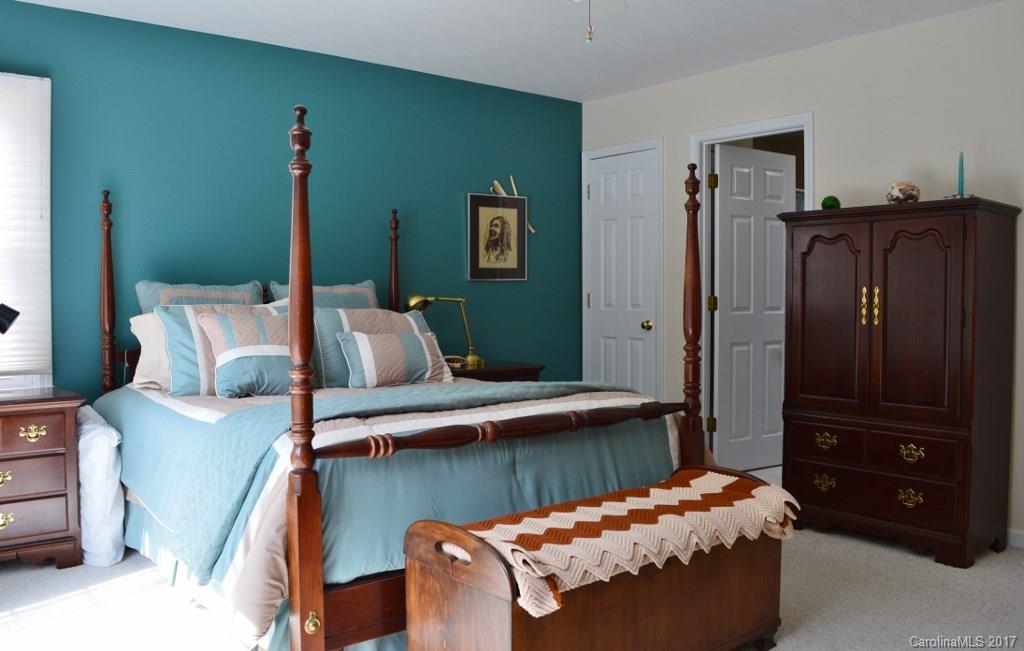 Stones Throw - Residential