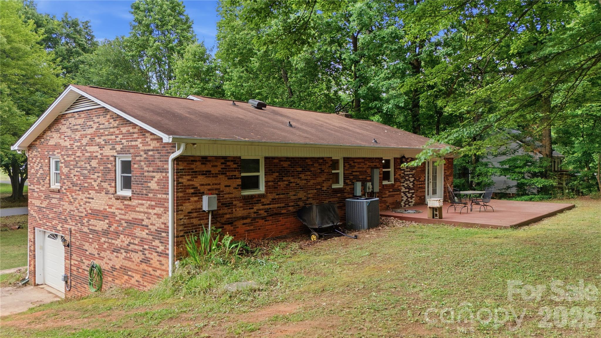 1959 Rock Springs Circle