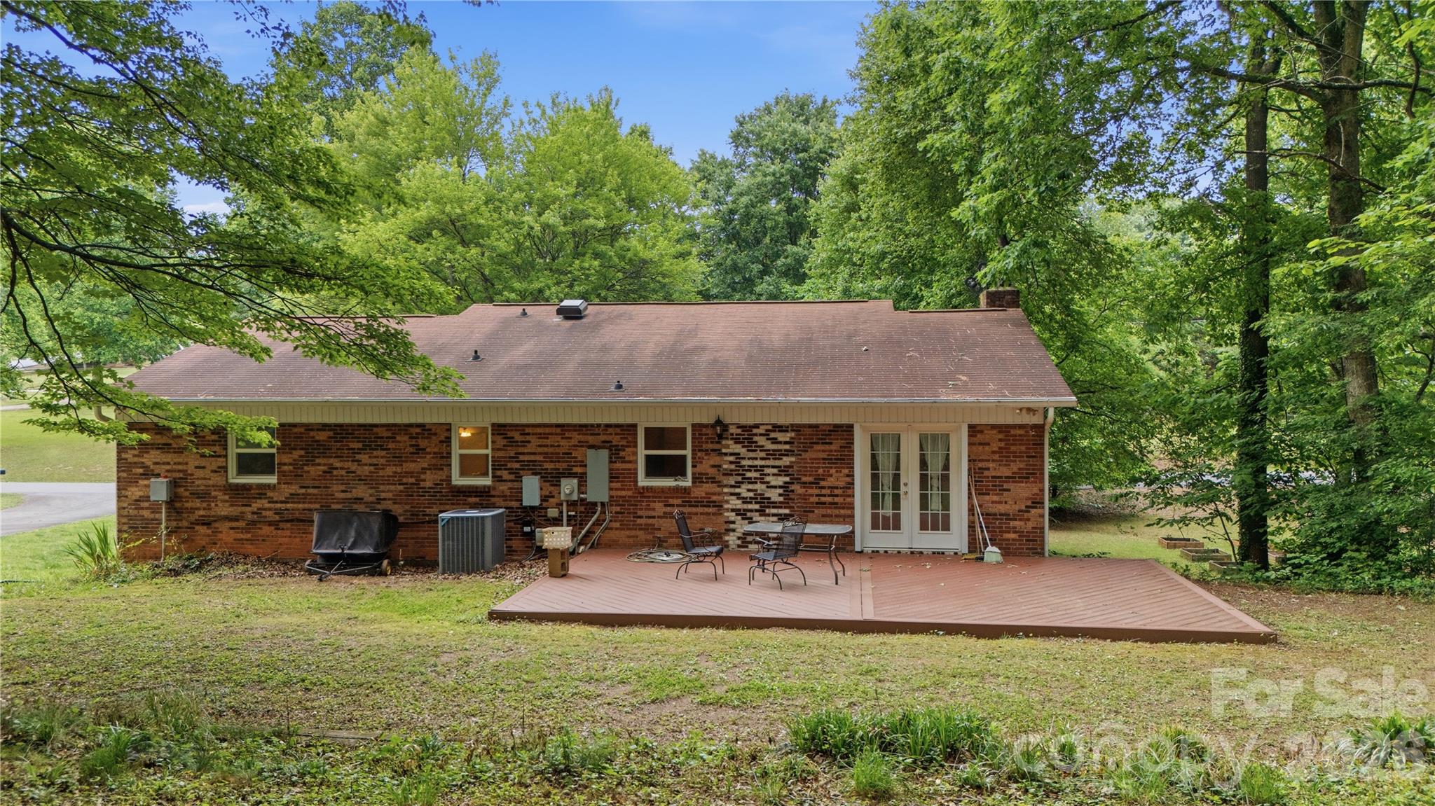 Country Valley - Residential