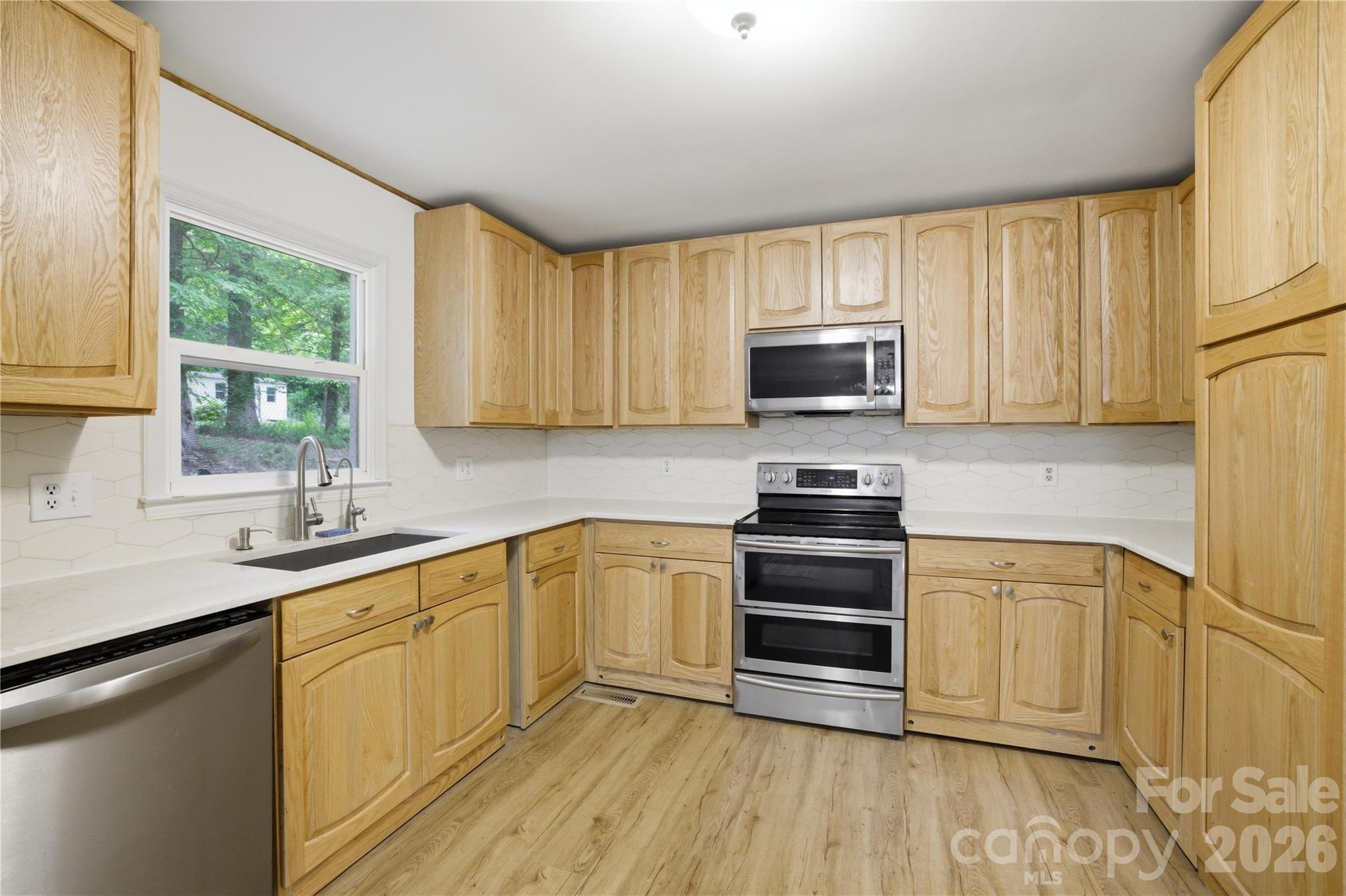 Country Valley - Residential
