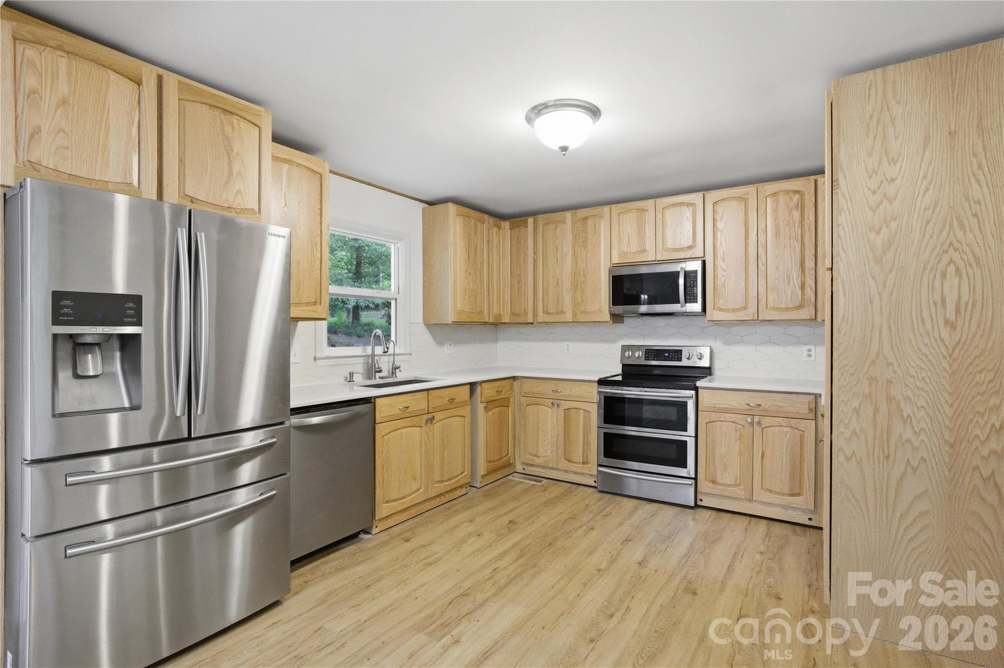 Country Valley - Residential