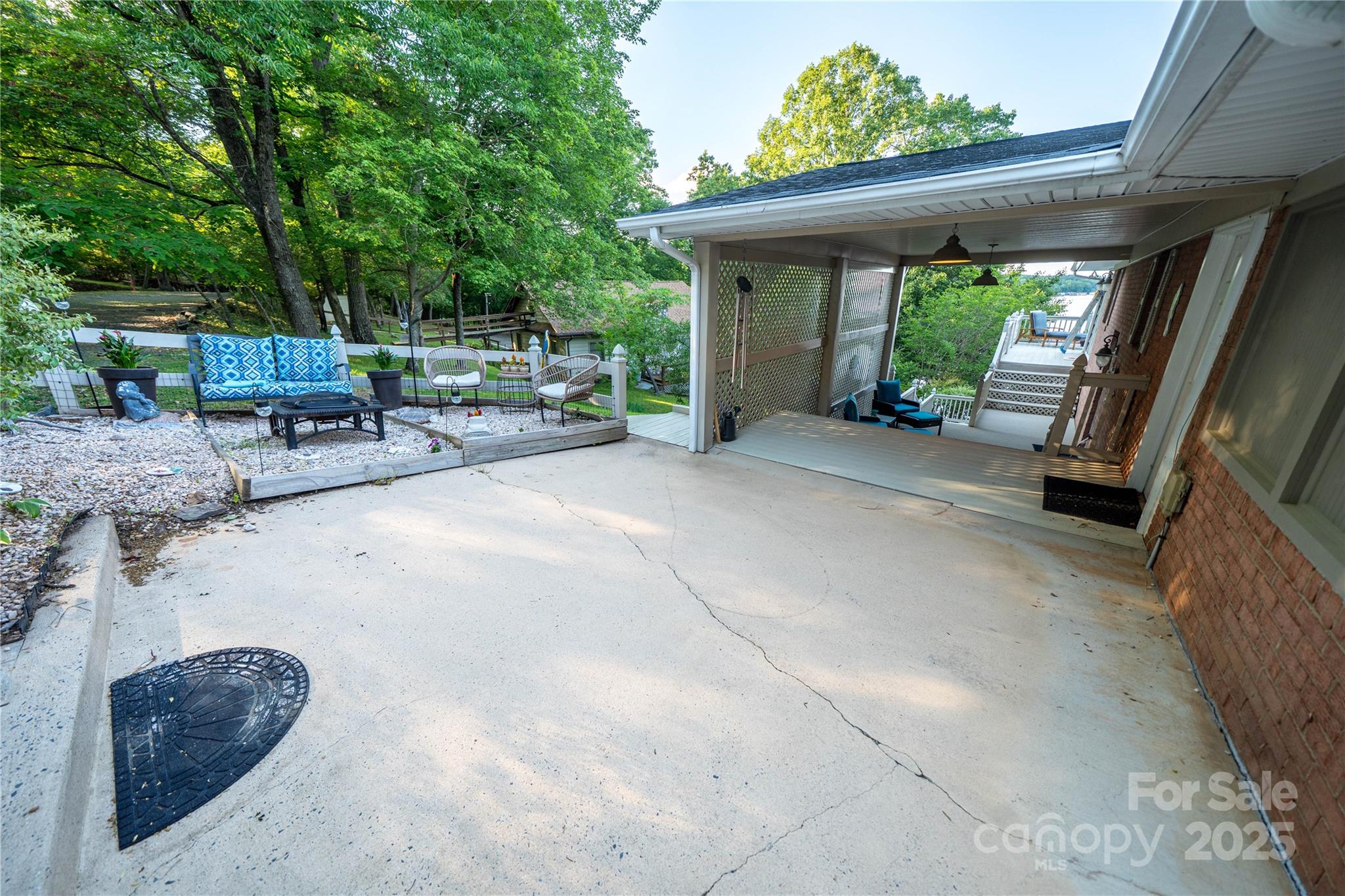 River Haven - Residential