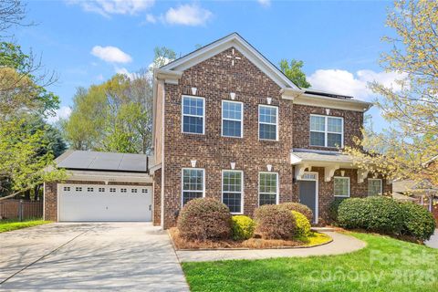 7921 Rolling Creek Court Charlotte NC 28270