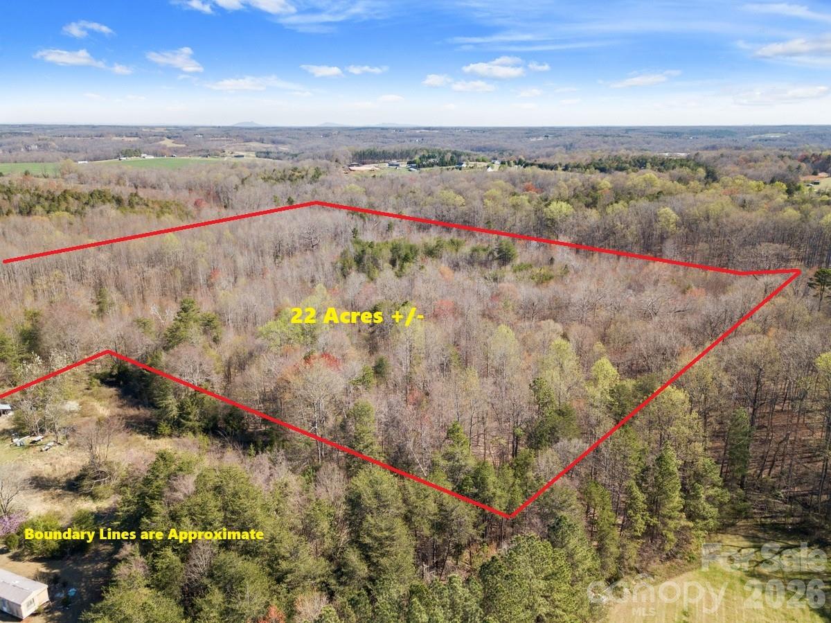 00 E Memorial Highway