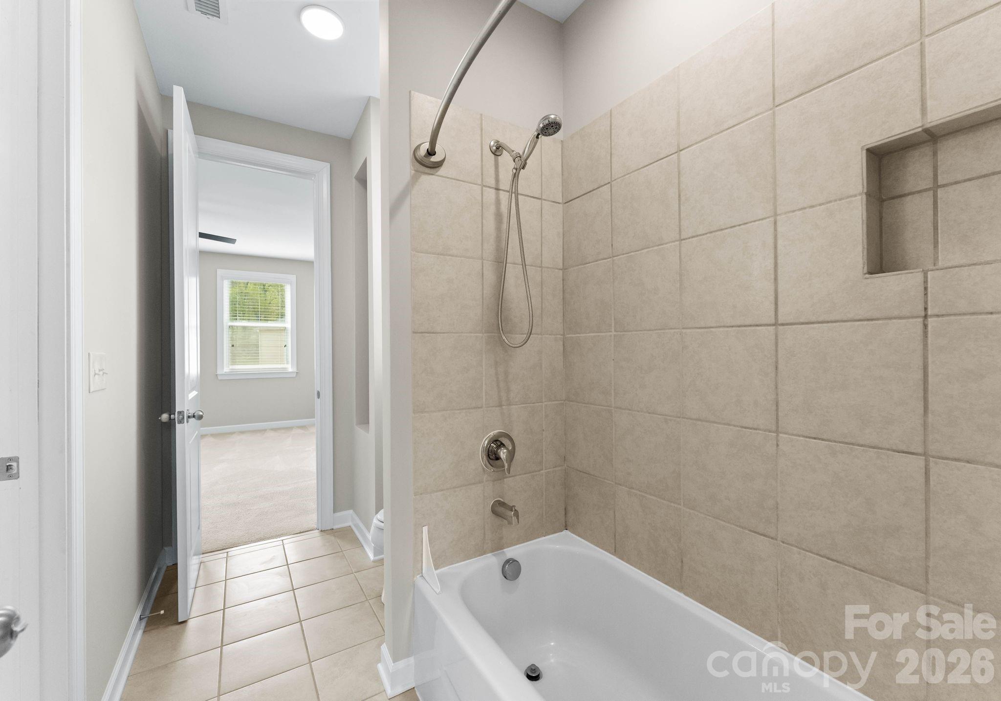 Shelly Woods - Residential