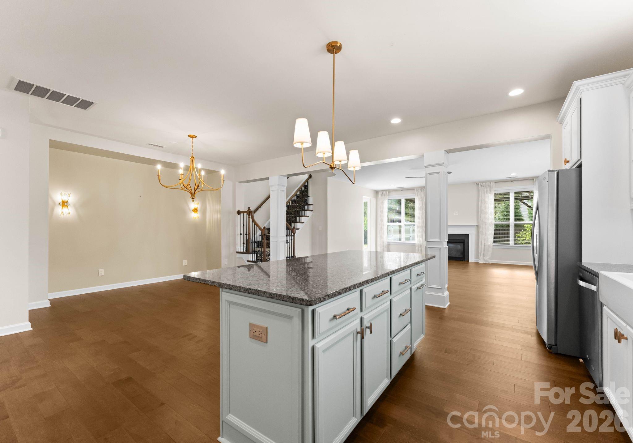 Shelly Woods - Residential