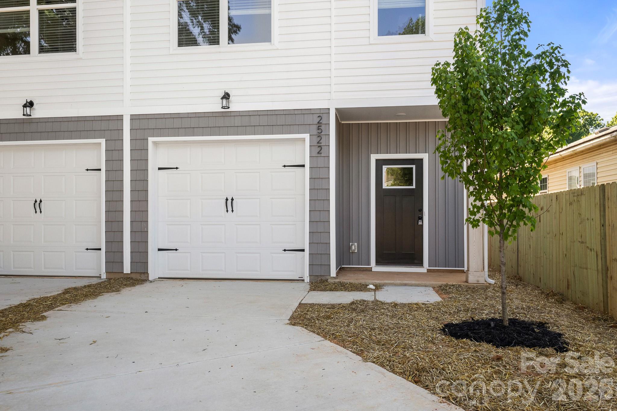 2522 Deherradora Avenue