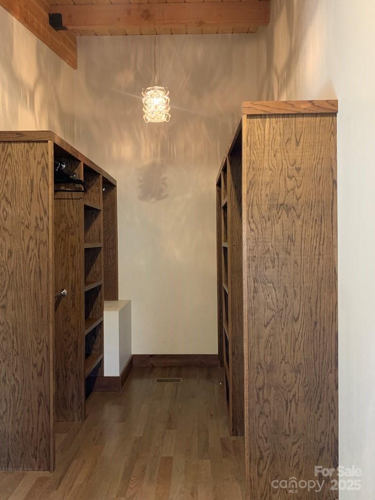 Bryson City, North Carolina 28713, United States, 4 Bedrooms Bedrooms, ,4 BathroomsBathrooms,Residential,Under Contract,103300