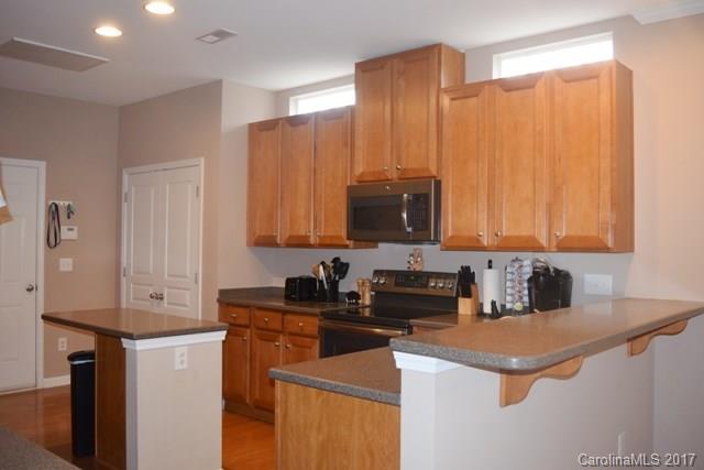 Ridge Pointe - Residential