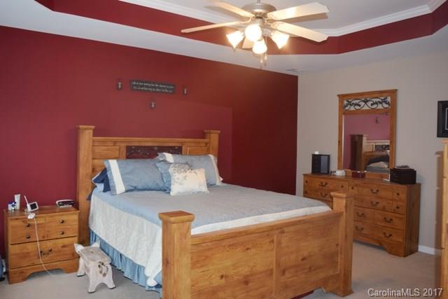 Ridge Pointe - Residential