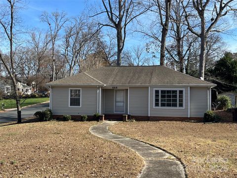 Photo of 668 N Sixth Street, Albemarle, NC 28001 (MLS # 4326395)