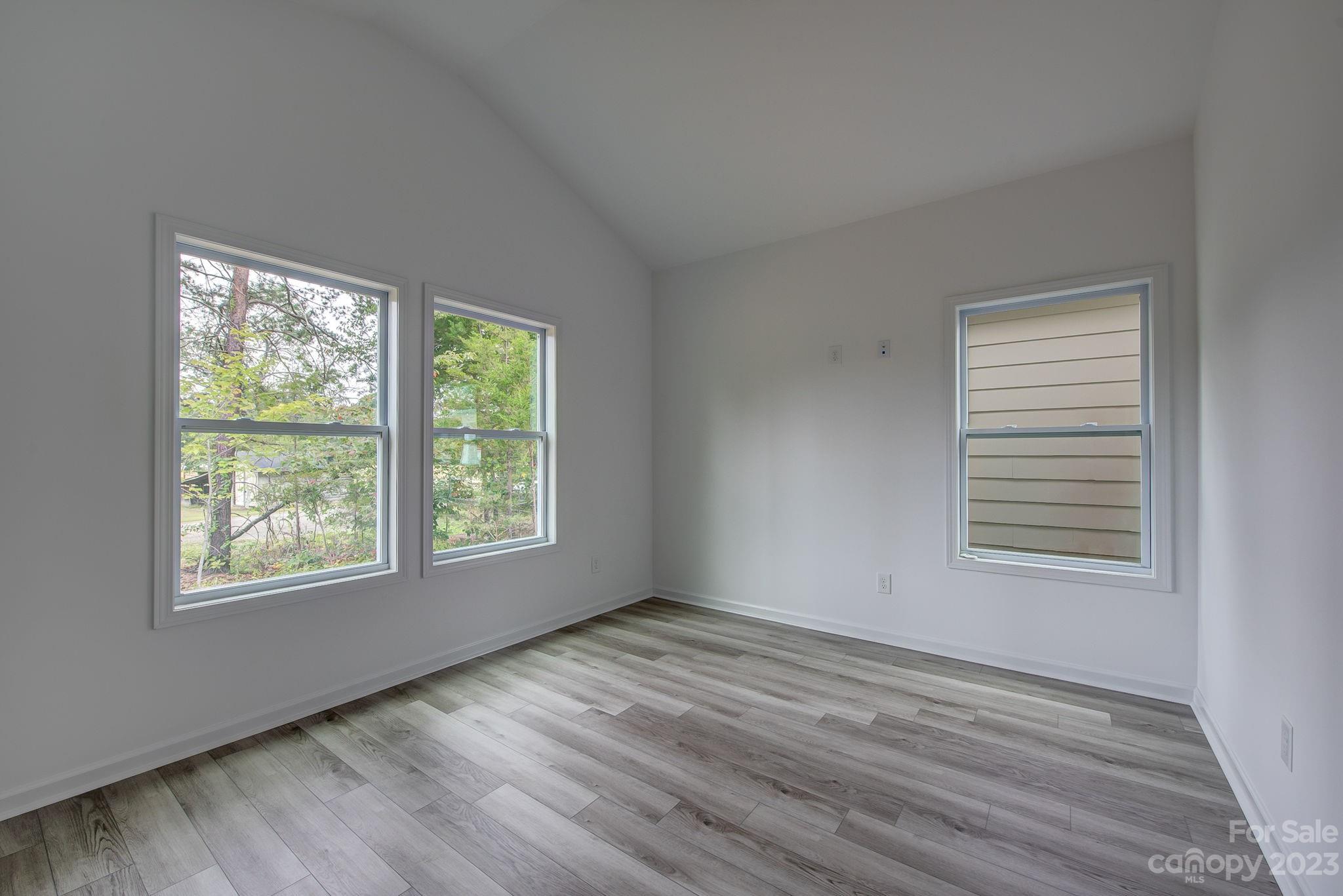 Dixon Village - Residential