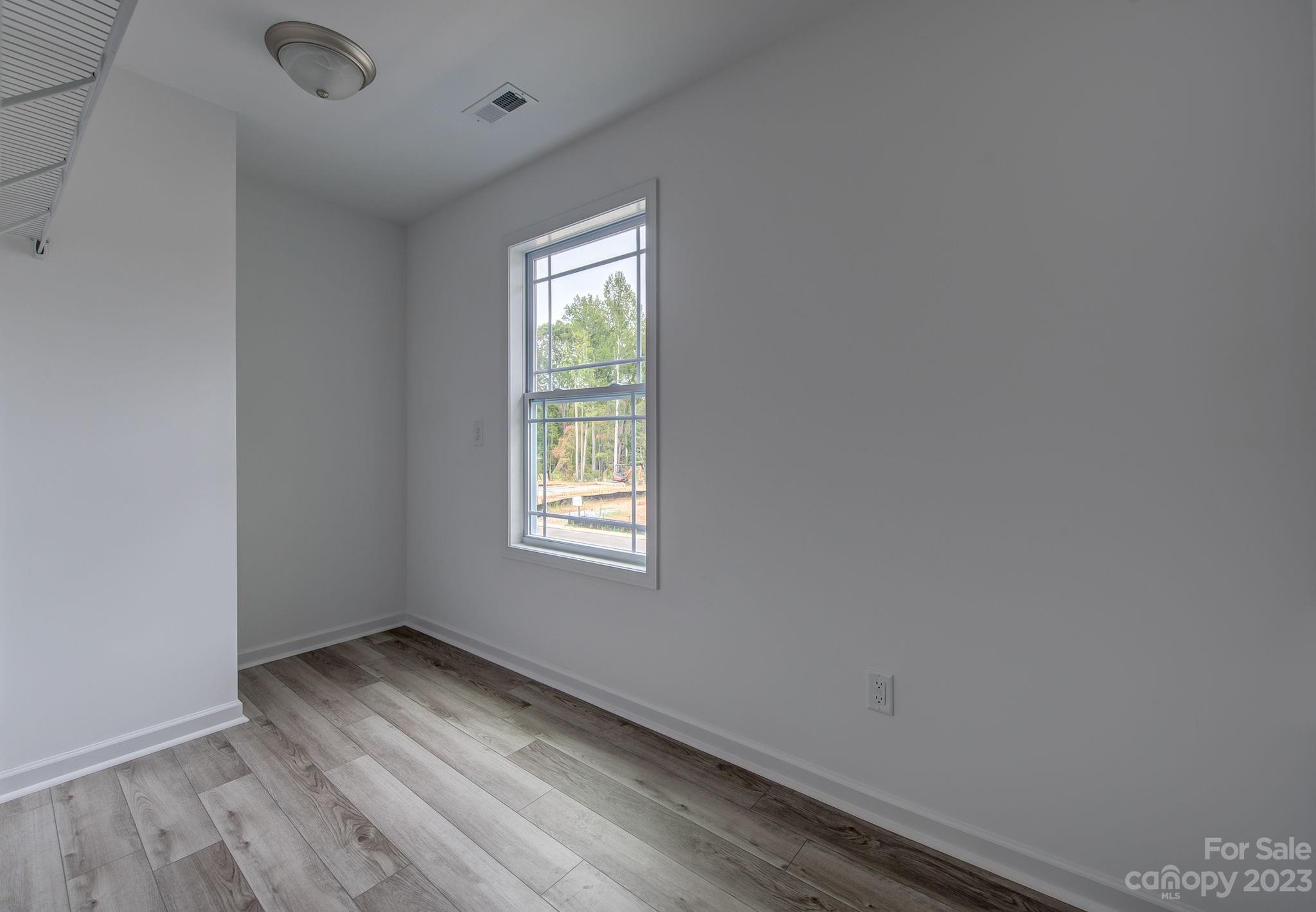 Dixon Village - Residential