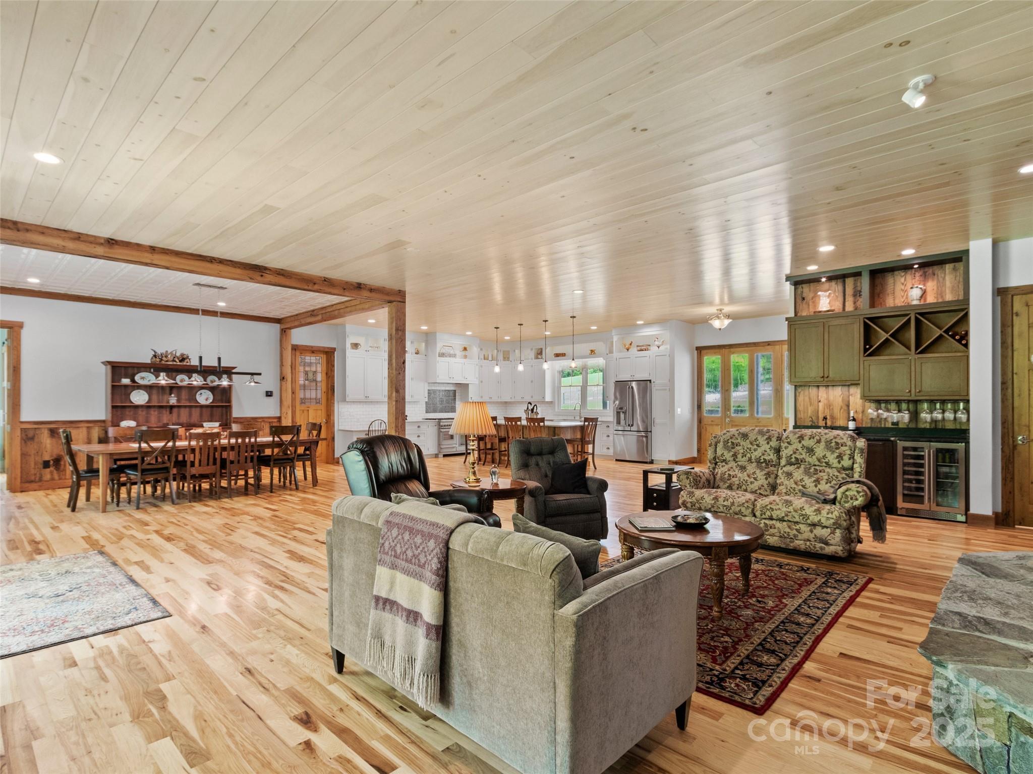 971 Banks Creek Road