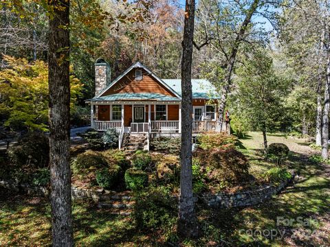 1051 Kim Miller Road Lake Toxaway NC 28747