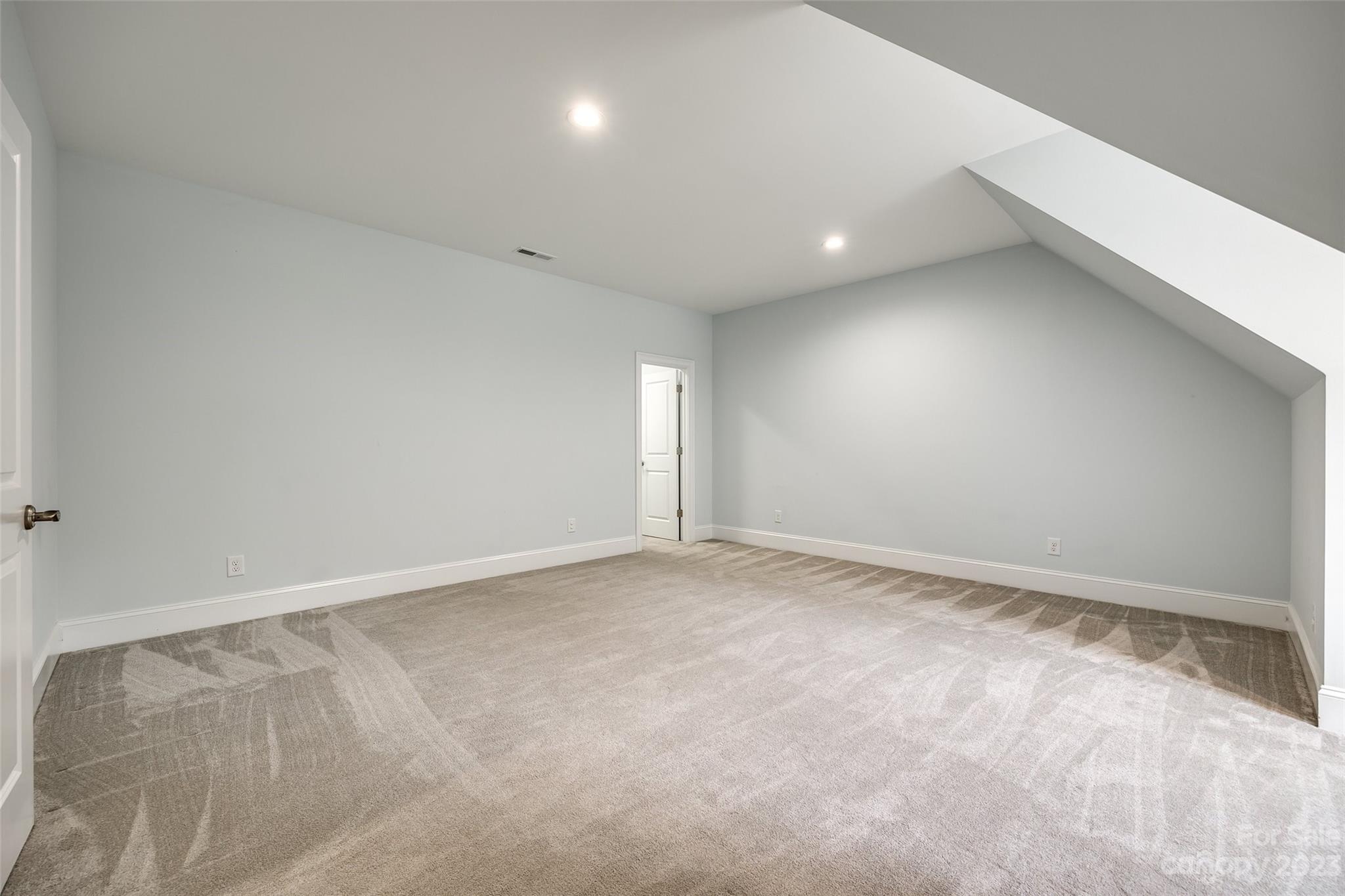 Longbrooke - Residential