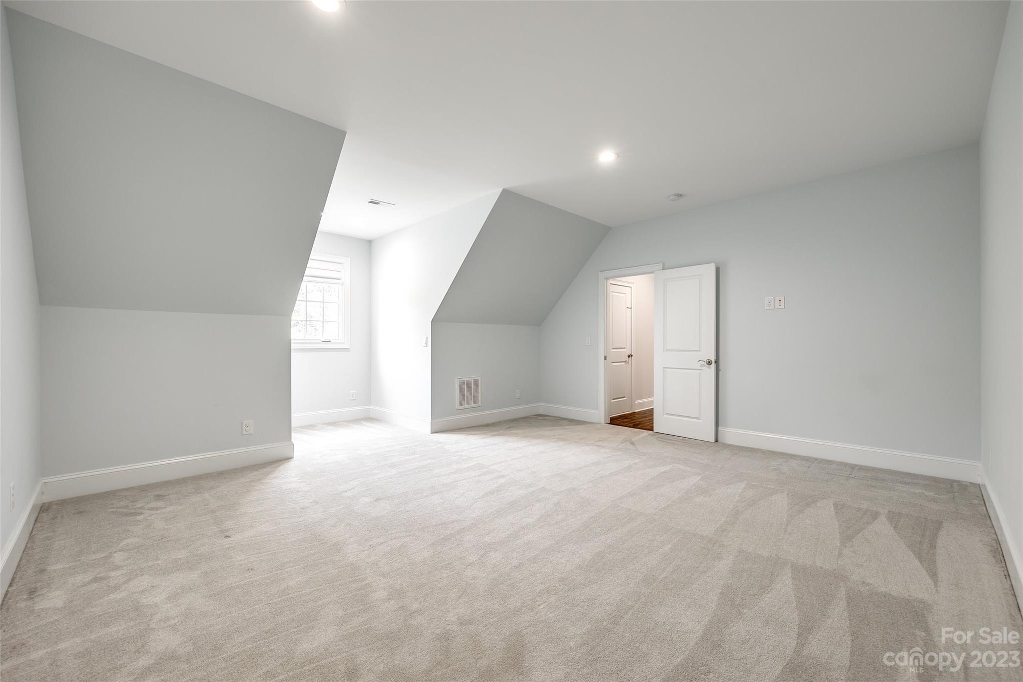 Longbrooke - Residential